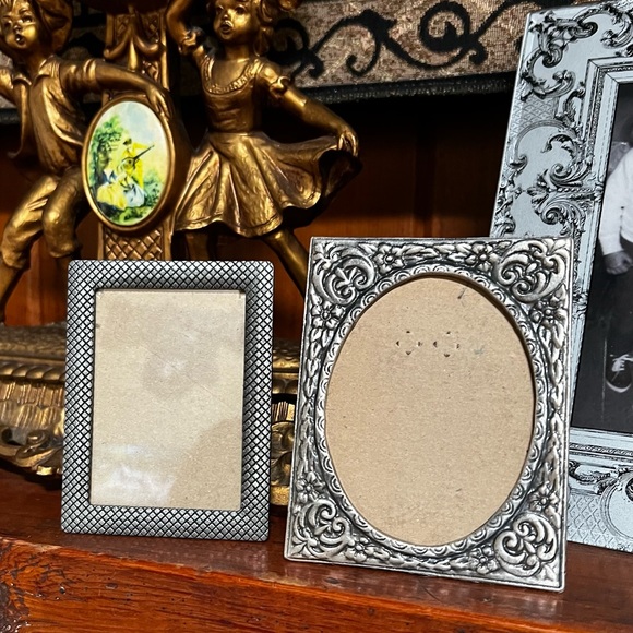 Vintage Other - Vintage small standing frames silver Art Deco style